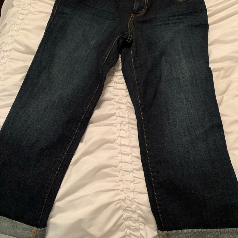 Modern Fit APT. 9 cropped jeans